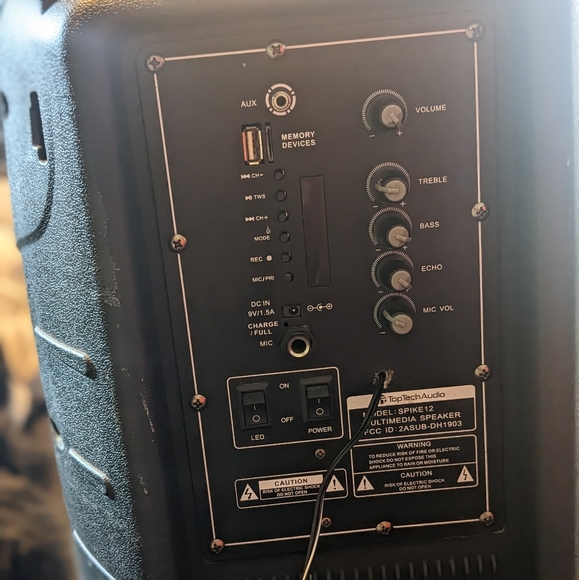 Speaker - Picture 2 of 6